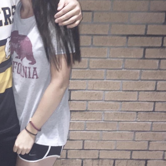 California tee - Picture 2 of 2